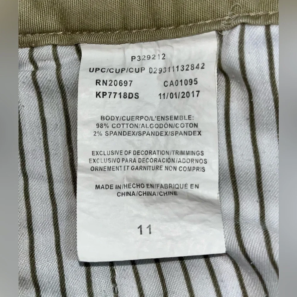 Dickies Women’s Khaki Pants Size 11 Juniors - Picture 2 of 3